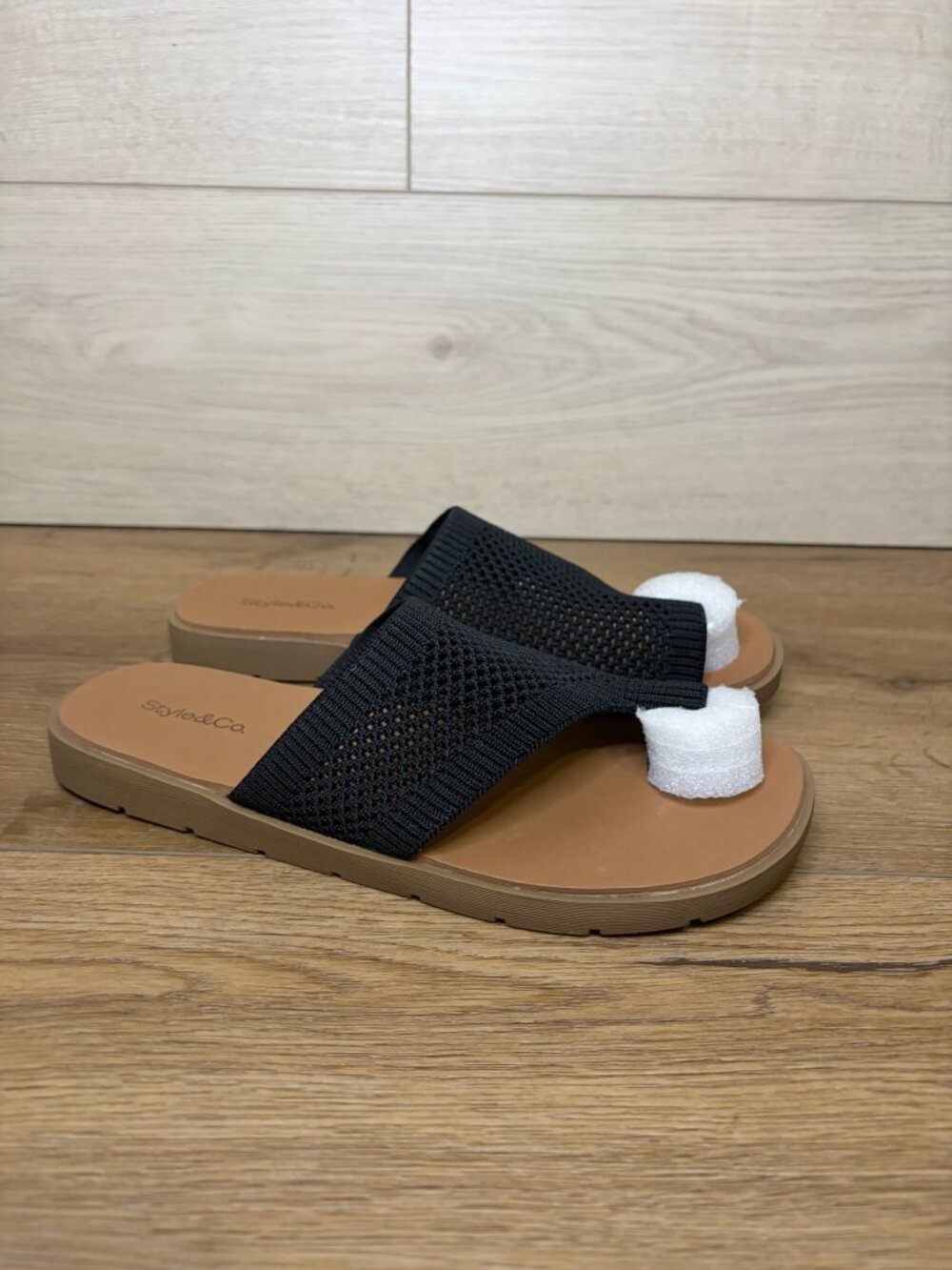 Style & Co Women's Mayyze Flat Sandals Black Size 7M